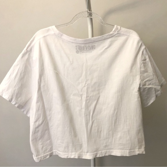 Guns N’ Roses Crop Top Band Graphic White T Shirt. Size medium. - Picture 6 of 12